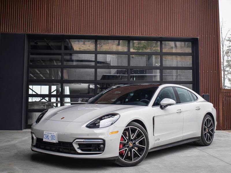Porsche Panamera GTS