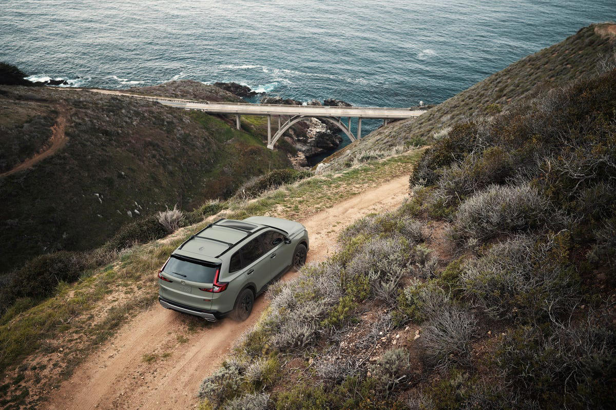 View Exterior Photos of the 2026 Honda CR-V Hybrid TrailSport