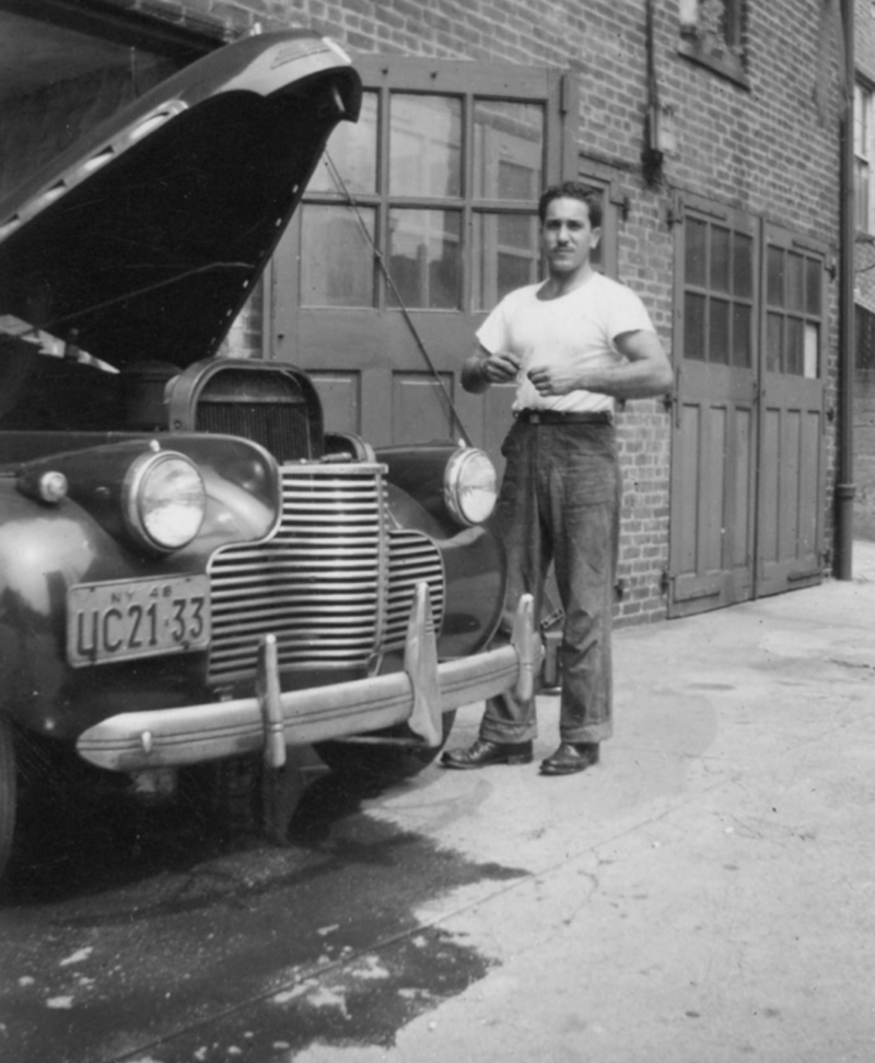 4. This dude knew how to fix up a car in need of a fixing.