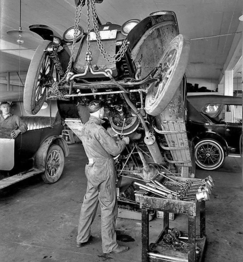12. Automotive repair in the '20s was no joke at all.