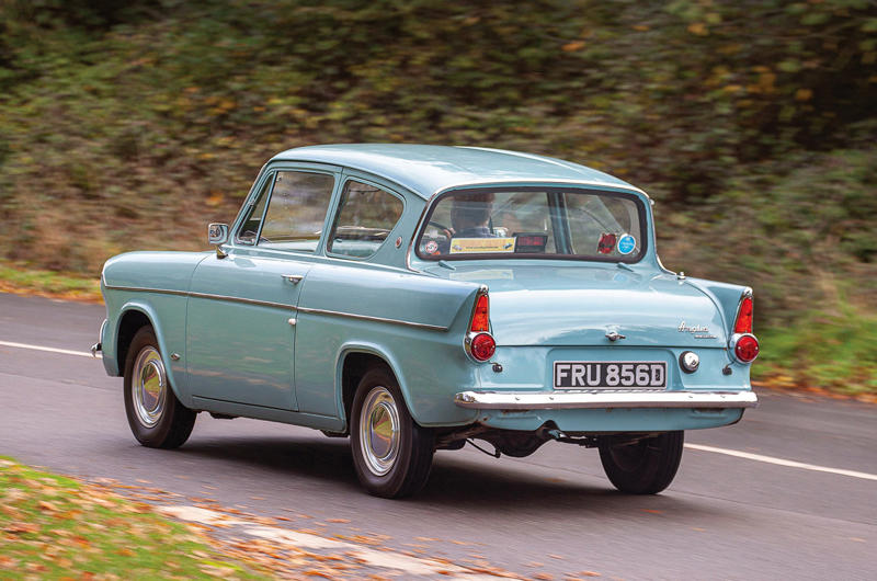 10. 1959 Ford Anglia