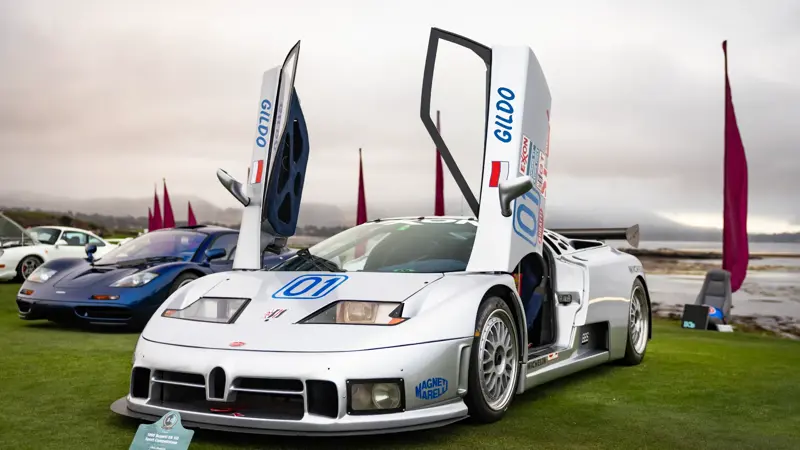 時速350キロで飛ぶスポーツカー:写真