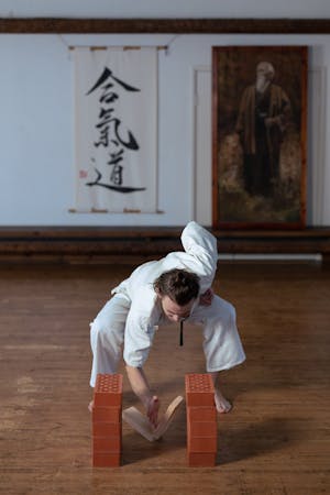 山口翔