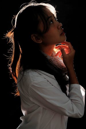 Lina Saputra
