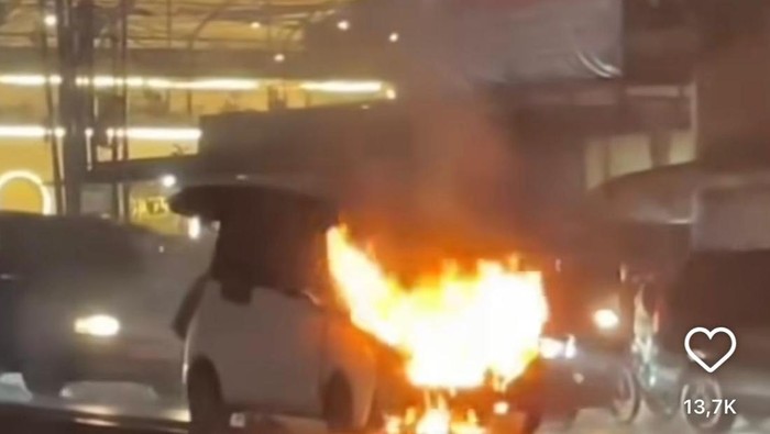 Array,Kabar Terbaru Investigasi Wuling Air EV yang Terbakar di Bandung
