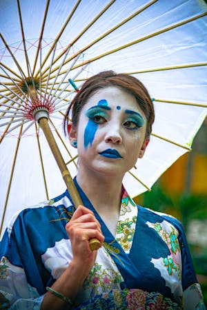 岡本華
