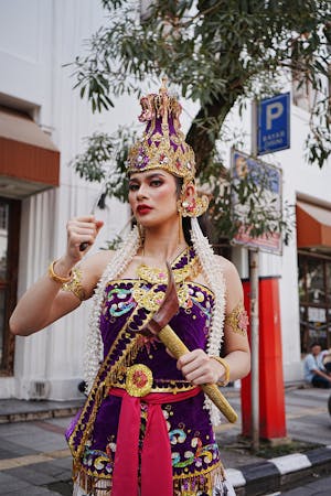 Dewi Nugroho