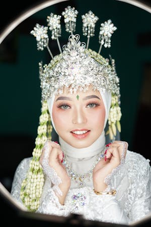 Anisa Wijaya