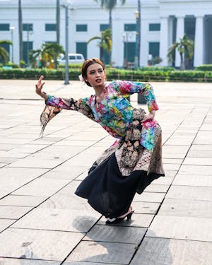 Sari Hidayat