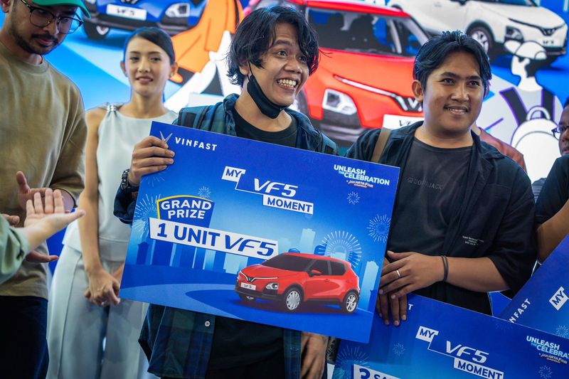 Array,Ratusan Gen Z Ikut Kompetisi 'My VF 5 Moment'