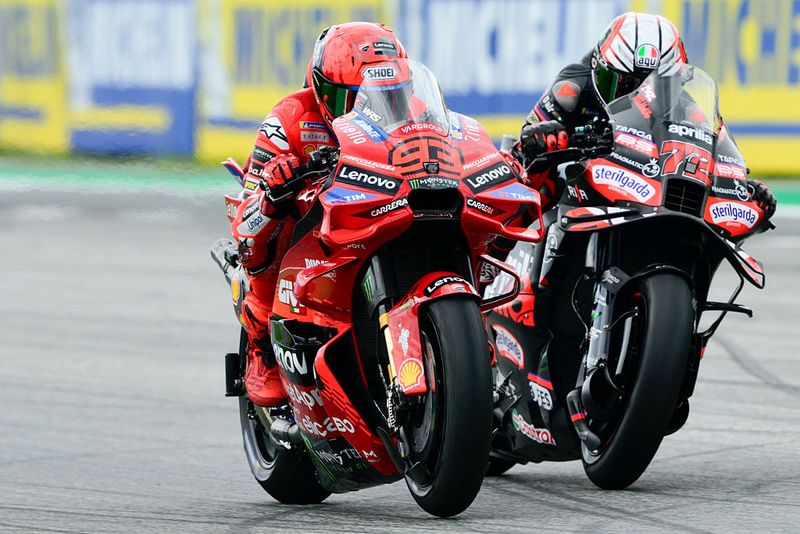 Array,Jadwal MotoGP Catalunya 2025, Sprint Race Digelar Malam Hari