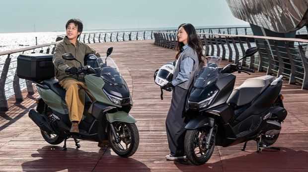 Array,Honda Luncurkan Skutik Bongsor Baru, Segini Harganya