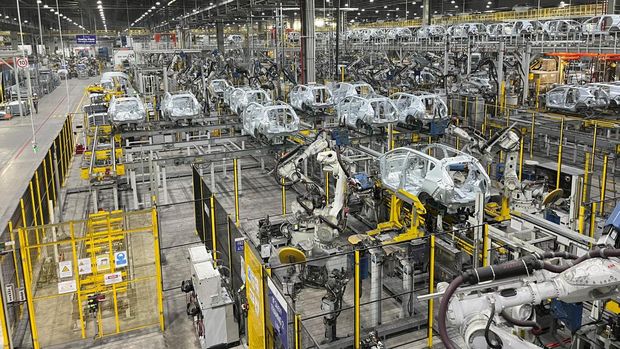 Array,Indonesia Bisa Belajar, Ini Resep Bikin Mobil Nasional Antigagal ala Vietnam