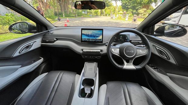 Array,BYD Atto 1 Jadi Mobil Pertama? Fitur-fiturnya Emang Sesuai Banget