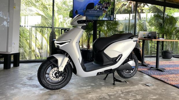 Array,Kehadiran Motor Listrik Mulai Ancam Motor Bensin di Indonesia?