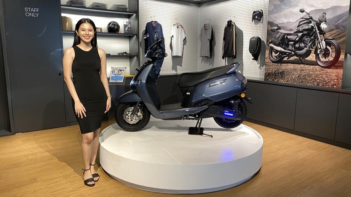 Array,Kok Bisa Motor Listrik TVS Turun Harga Rp 23 Juta?