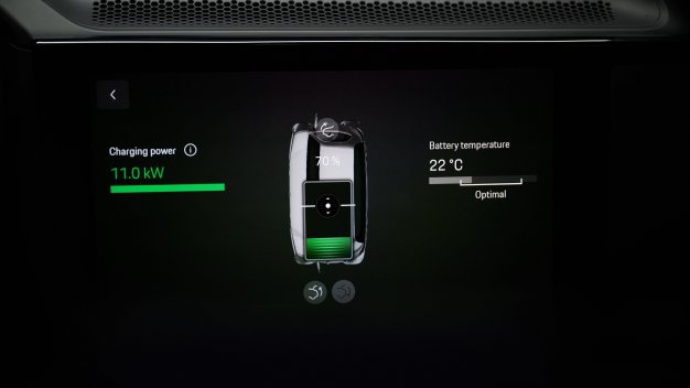 Porsche 11 kW wireless EV charging-10 Porsche 11 kW wireless EV charging-10