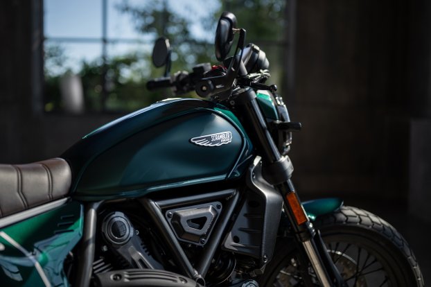 2026 Dcuati Scrambler Nightshift Emerald Green - 3 2026 Dcuati Scrambler Nightshift Emerald Green - 3