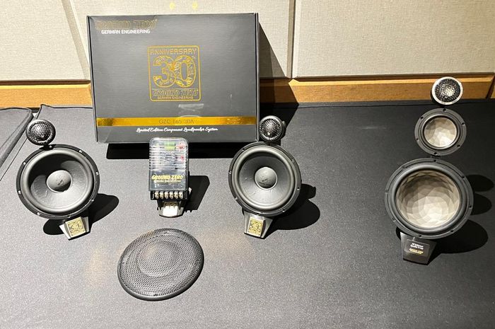 audio, audio mobil, Ground Zero, Audio Plus, Ground Zero 2-Way Speaker Set Anniversary Edition, Spesial Anniversary ke-30, Ground Zero Luncurkan Tiga Produk Baru. Segini Harganya