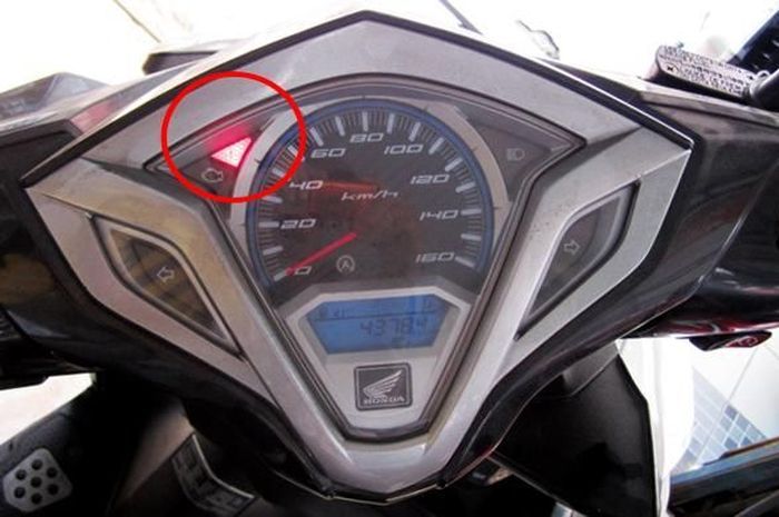 motor matic, honda vario, Indikator suhu mesin, indikator suhu, motor matic honda vario, penyebab indikator suhu nyala, penyebab indikator suhu honda vario nyala, Cara Mengatasi Indikator Suhu Motor Matic Honda Vario Tiba-tiba Menyala
