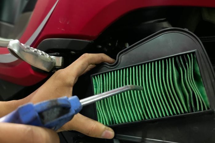 filter udara, motor bekas, ciri filter udara motor kotor, ciri filter udara kotor, gejala filter udara kotor, gejala filter udara motor kotor, Inilah Beberapa Gejala Khas Yang Muncul Saat Filter Udara Motor Kotor
