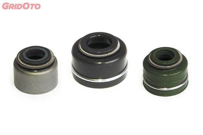 motor bekas, sil klep, sil klep motor, tanda sil klep motor aus, ciri sil klep motor minta ganti, Cara Simpel Cek Kondisi Sil Klep Motor Perlu Diganti Atau Tidak