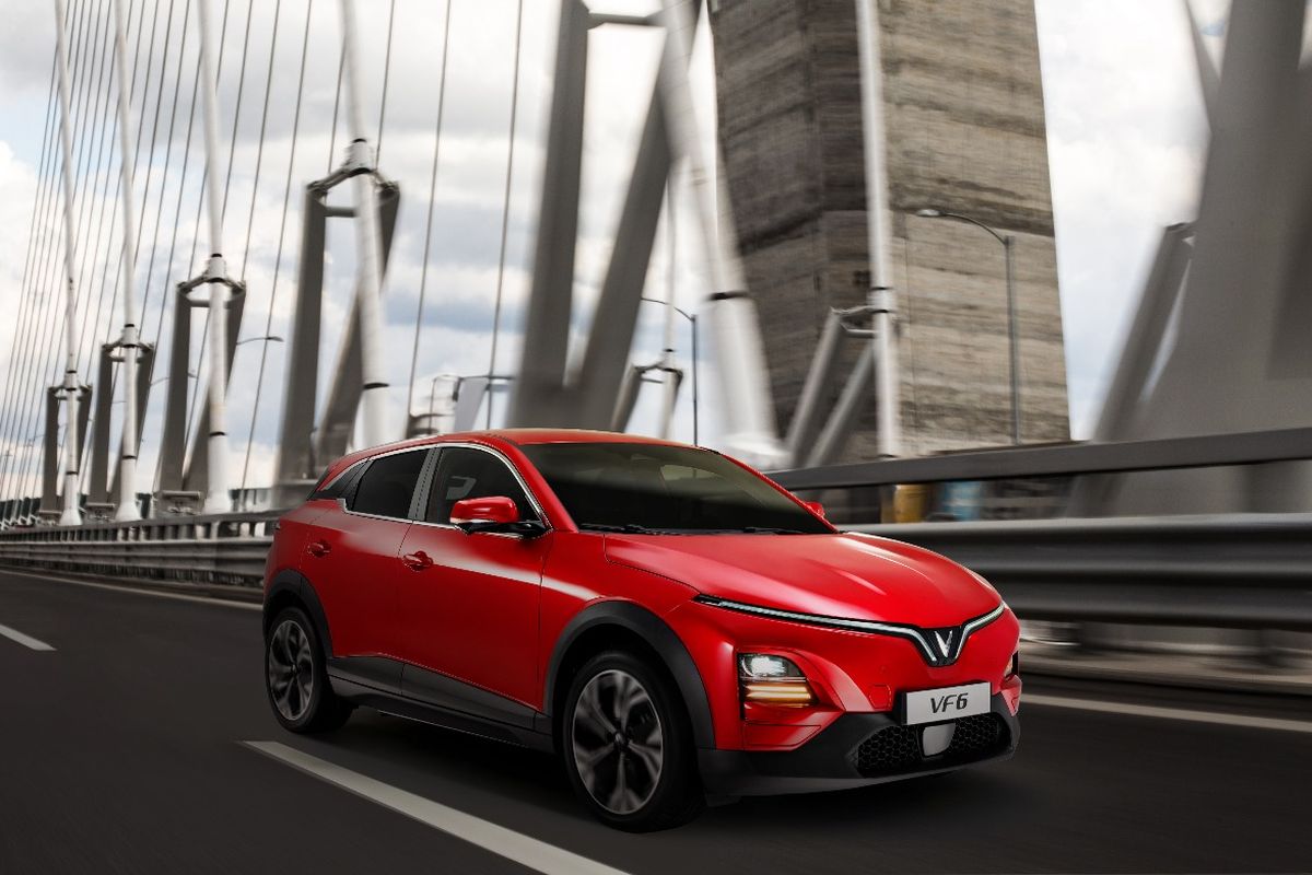 mobil listrik, VinFast VF 6, Mobil listrik, MG ZS EV, SUV listrik, Perbandingan VinFast VF 6 dan MG ZS EV: Siapa yang Unggul?
