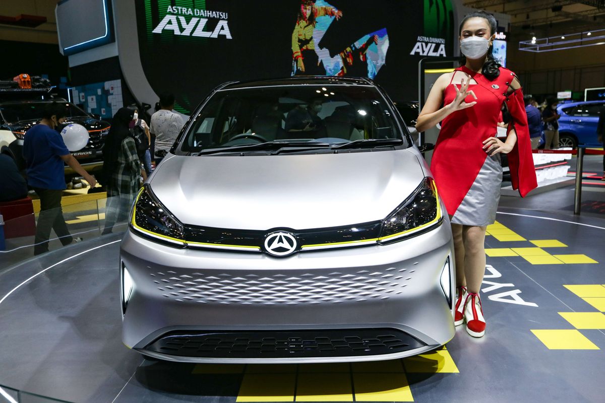 mobil listrik, Populer Otomotif, artikel terpopuler, ganti aki, toyota veloz, BBM RON 92, daihatsu ayla ev, BYD seal, Kelebihan dan kekurangan, Daihatsu Ayla EV dan Perbedaan Performa BBM RON 92