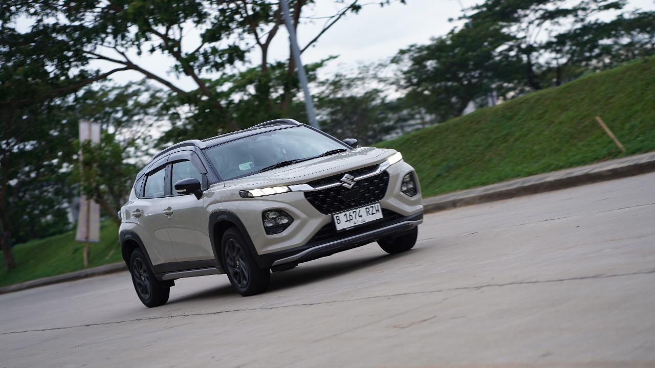 penjualan suzuki, Mega Carry, harga mobil suzuki, Suzuki Fronx, Fronx, Penjualan Suzuki Cetak Rekor di Agustus, Fronx Langsung Unjuk Gigi