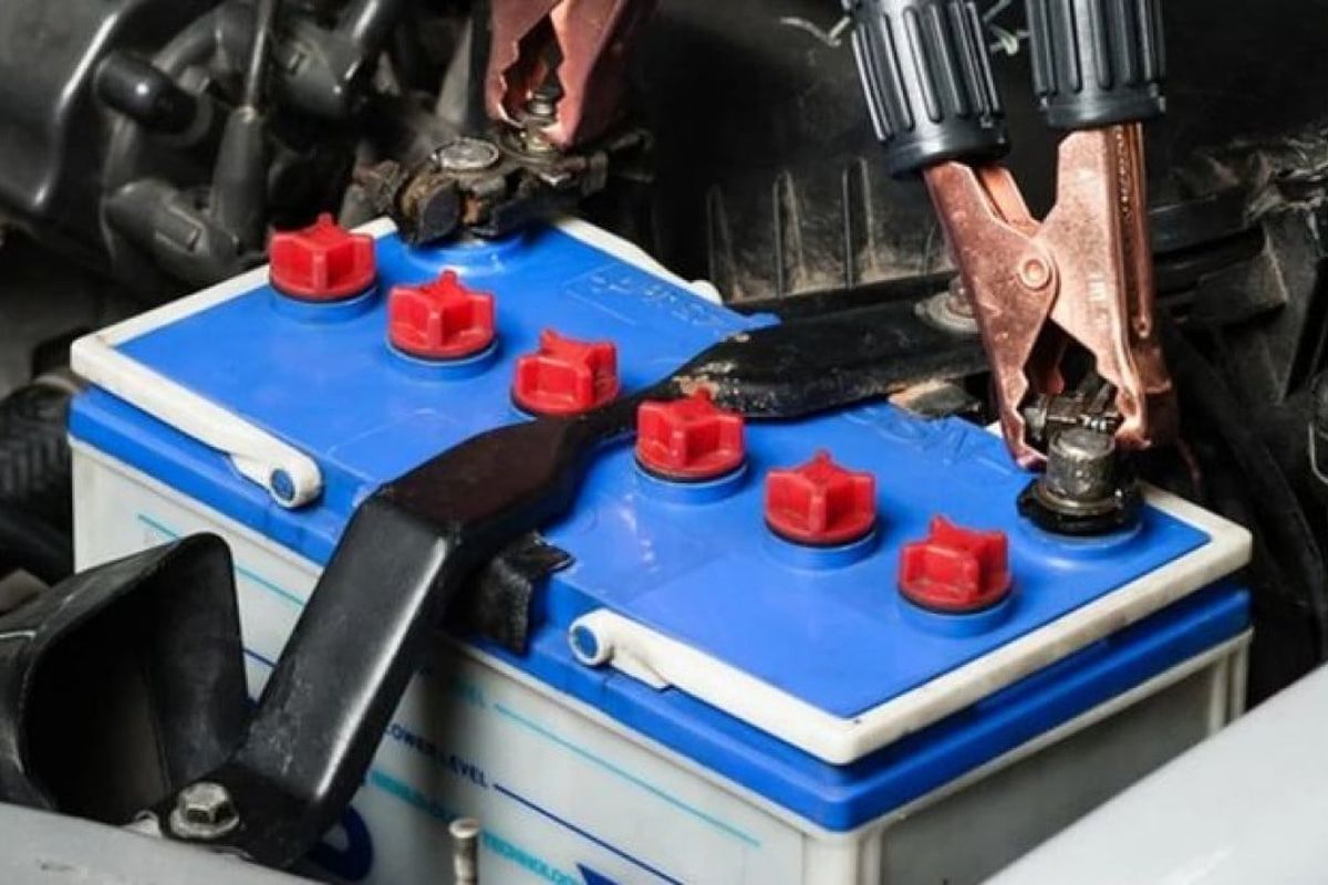 aki mobil bekas, garansi aki mobil bekas, cegah aki mobil bekas drop, Aki Mobil Bekas Termasuk Garansi atau Tidak? Ini Penjelasannya