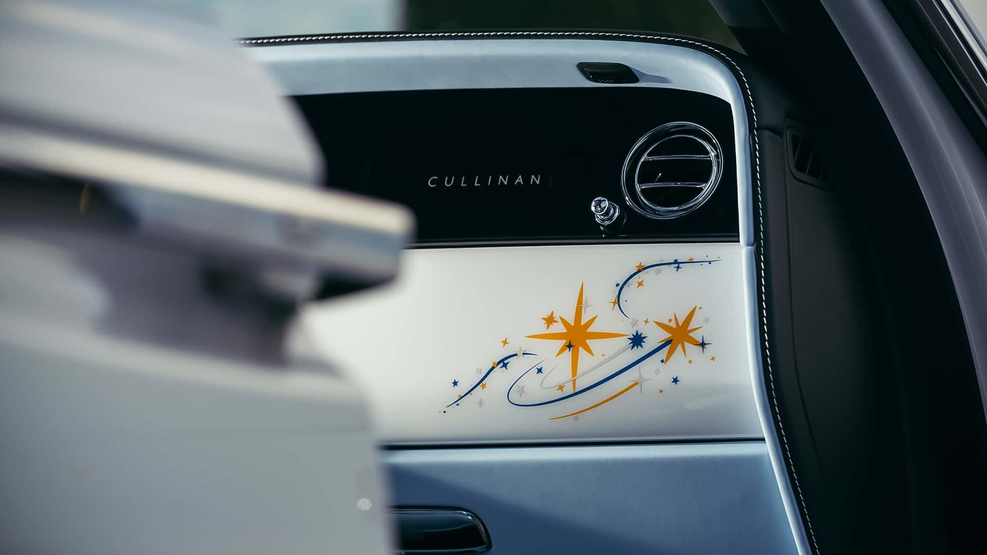 Rolls Royce Cullinan Cosmos (2025)