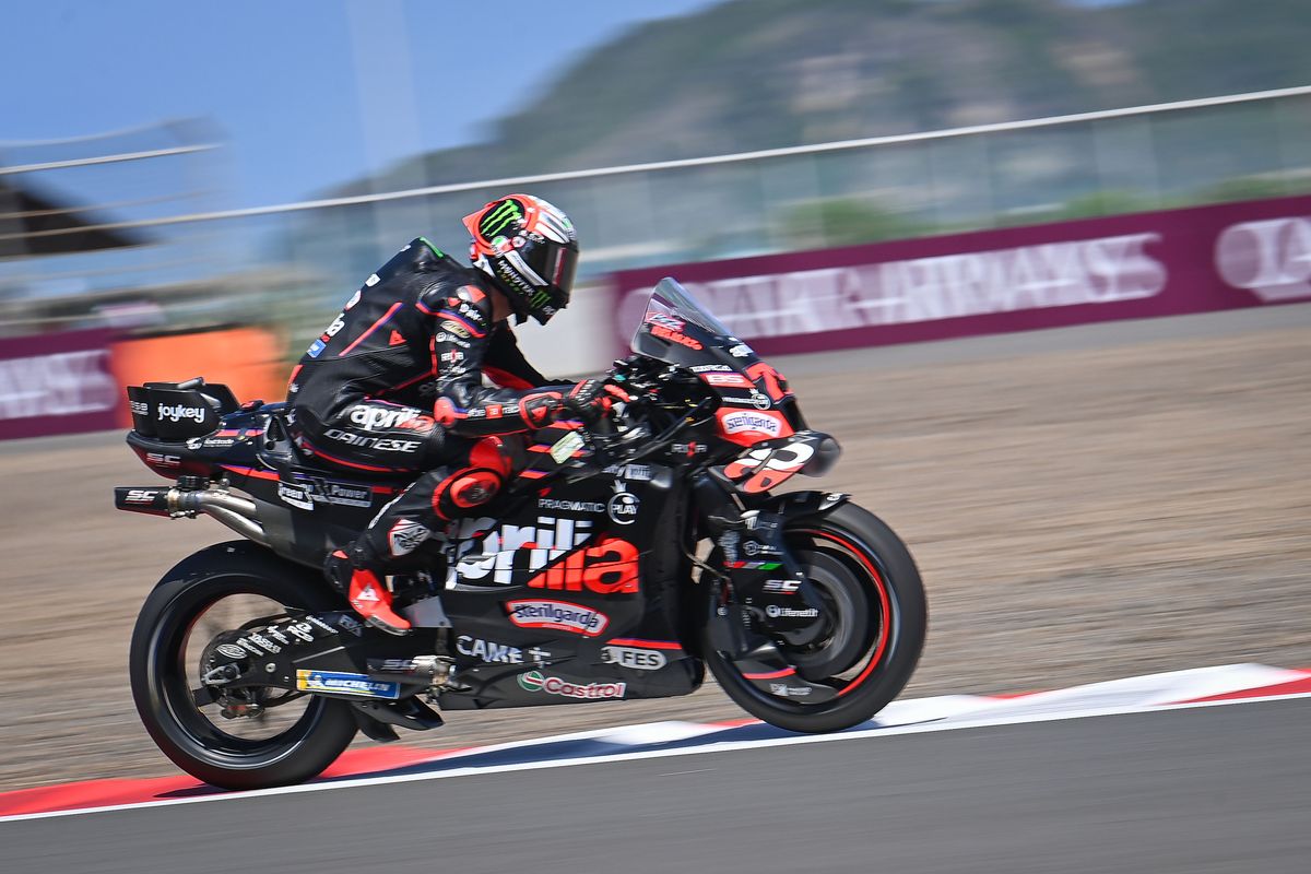 MotoGP, pole position, Sirkuit Mandalika, Sprint Race, motogp 2025, MotoGP Indonesia 2025, Hasil Kualifikasi, Hasil Sprint Race MotoGP Indonesia 2025: Bezzecchi Menang Dramatis