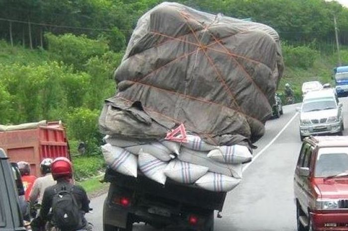 jepang, Truk Kelebihan Muatan, truk odol, razia truk odol, ODOL (Over Dimension Overload), Indonesia Tak Kunjung Beres, Ini Kenapa di Jepang Tidak Ada Masalah Truk ODOL