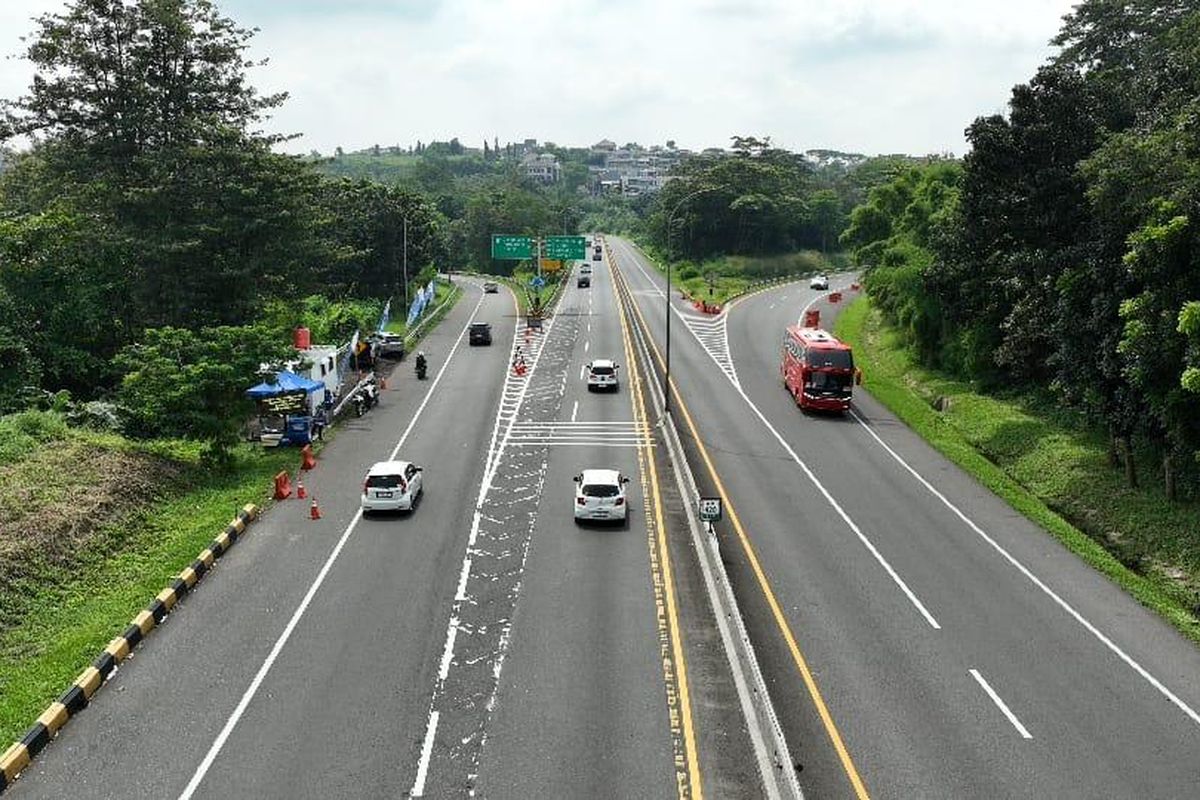 pembatasan truk, libur maulid nabi 2025, pembatasan truk maulid nabi 2025, tol yang dibatasi truk, kemenhub batasi truk di tol, Libur Maulid Nabi 2025: Kemenhub Terapkan Pembatasan Truk di Jalan Tol Ini