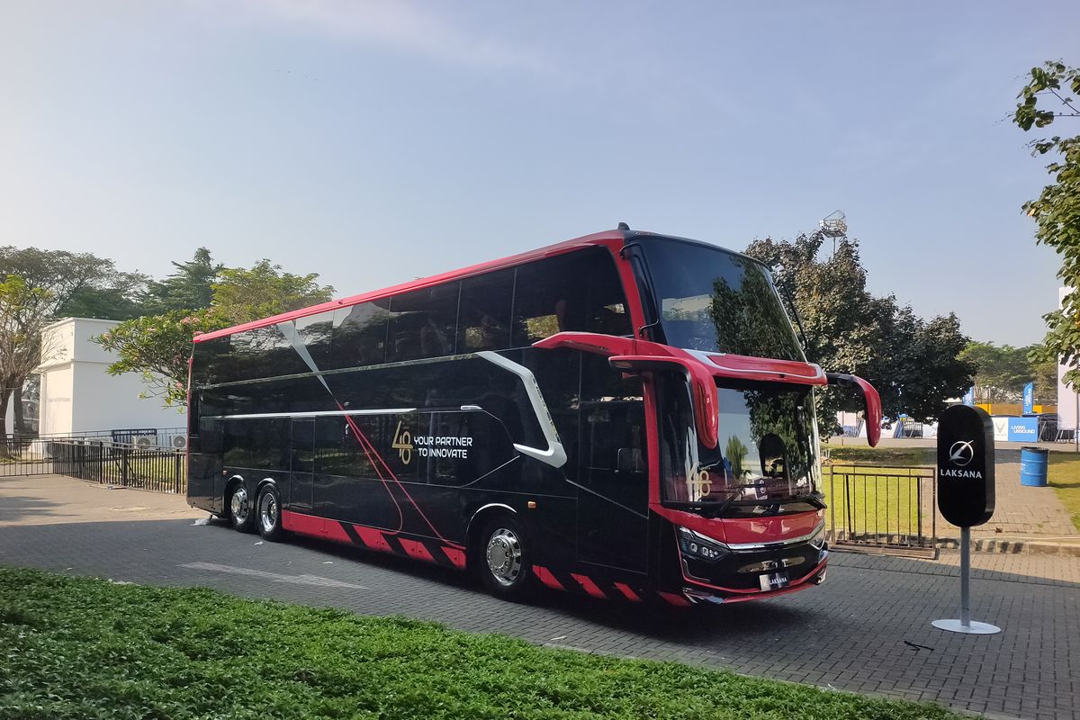 Bus Tingkat, bus AKAP, Karoseri Laksana, bodi bus, desain bus, Inovasi Karoseri Laksana, Bus Tingkat Bisa Masuk ke Kapal Feri