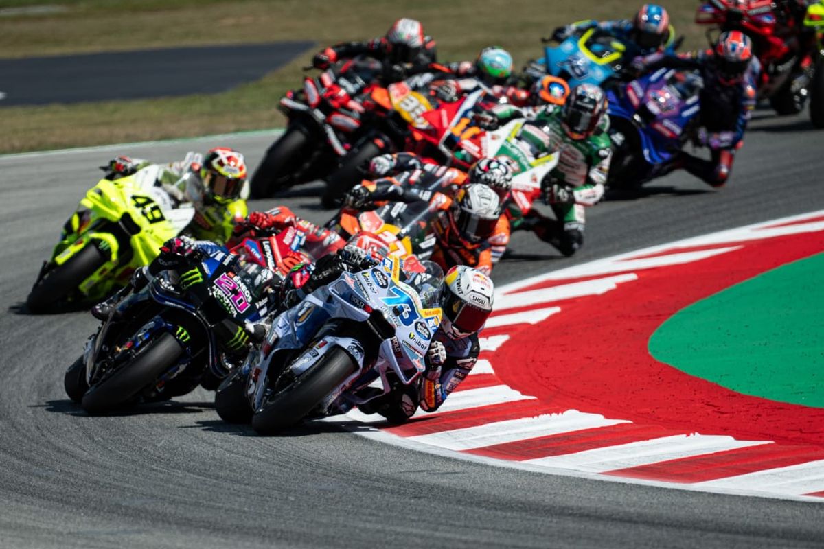 MotoGP, Lexus, motor bebek, artikel terpopuler, terpopuler, terpopuler otomotif, MotoGP Jepang 2025, MotoGP Jepang 2025 dan Bebek Honda di IMOS 2025
