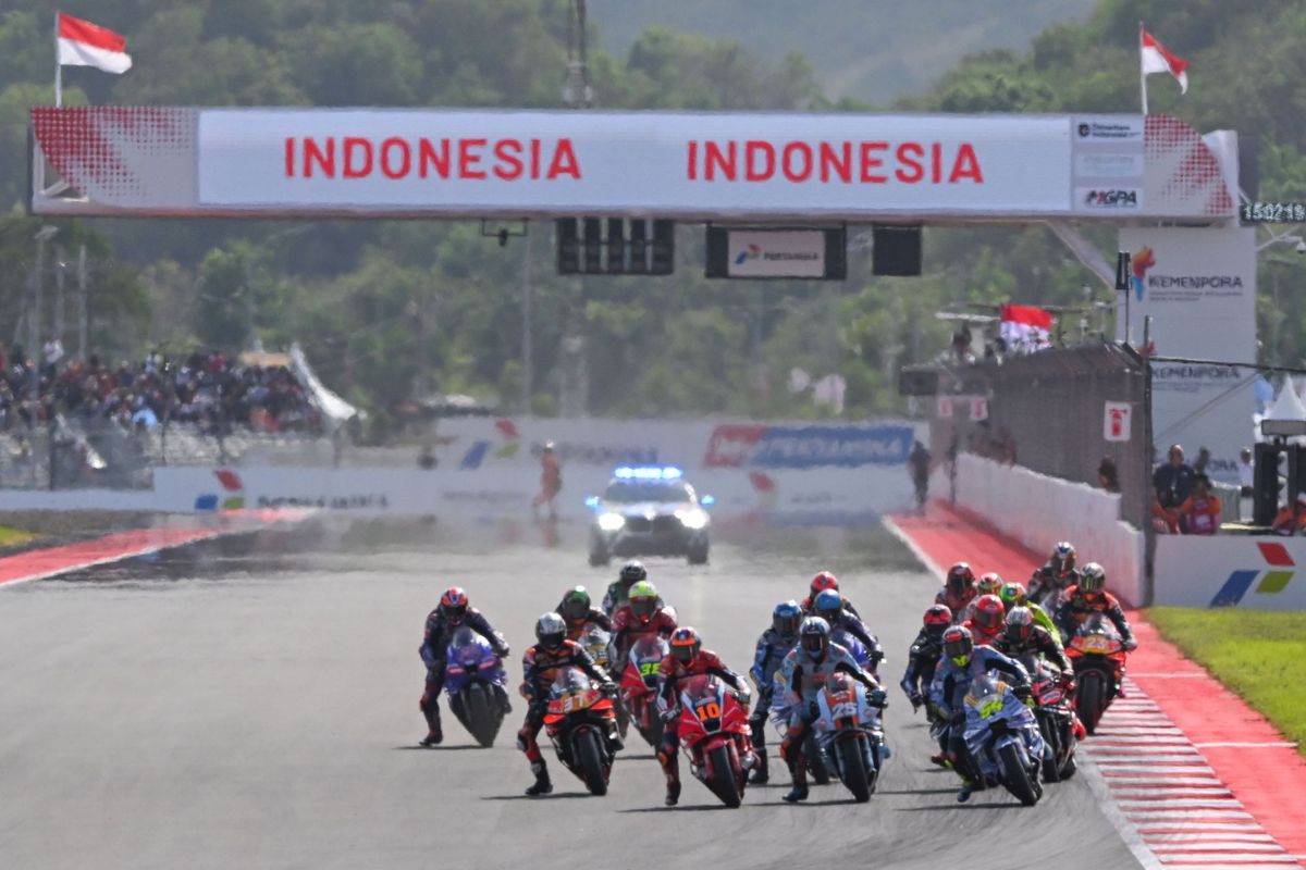 MotoGP, MotoGP Mandalika, Link Live Streaming MotoGP Indonesia, Link live motogp, motogp 2025, MotoGP Indonesia 2025, link live streaming motogp gratis, Link Live Streaming MotoGP Indonesia 2025, Balapan Pukul 14.00 WIB