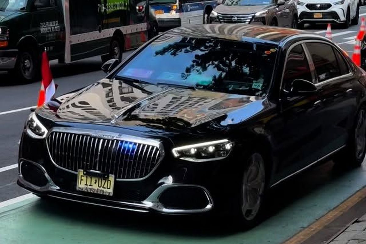 mobil dinas, Maybach, Presiden indonesia, Mercedes-benz, mobil kepresidenan, Prabowo Subanto, Kunjungan ke AS, Prabowo Naik Mercedes-Benz S580 Maybach