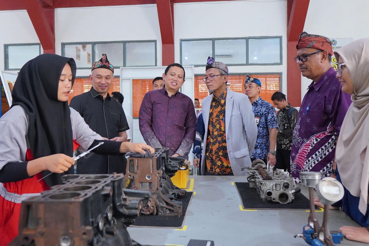 pendidikan, vokasi, Daihatsu, otomotif, Astra Daihatsu Motor, Daihatsu Hadirkan Pusat Pelatihan Otomotif Modern di Subang