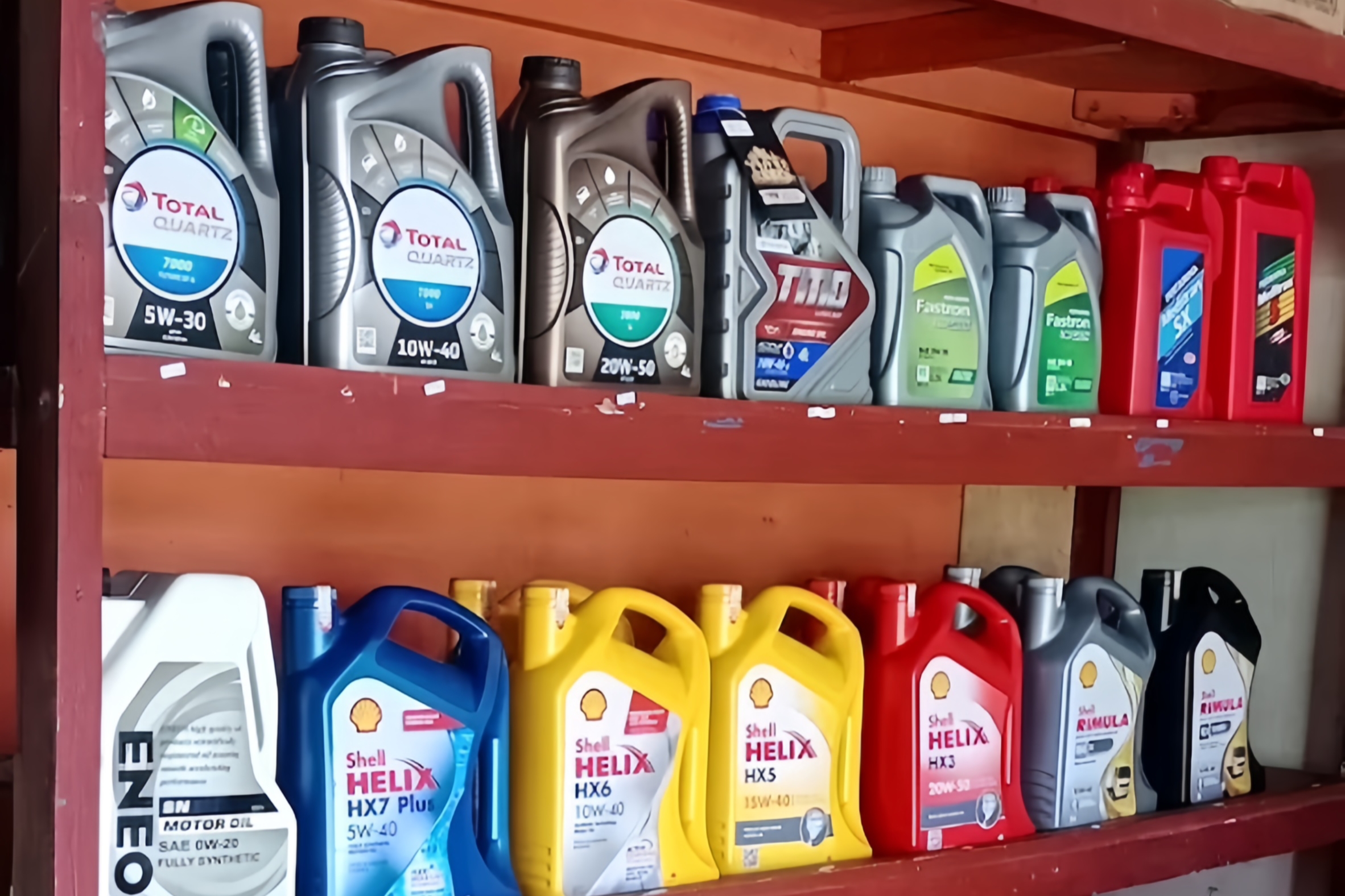 mobil, mineral, mesin, oli mobil, sintetis, Pilih Oli Mesin Mobil Sintetis atau Mineral? Ini Plus Minus Keduanya