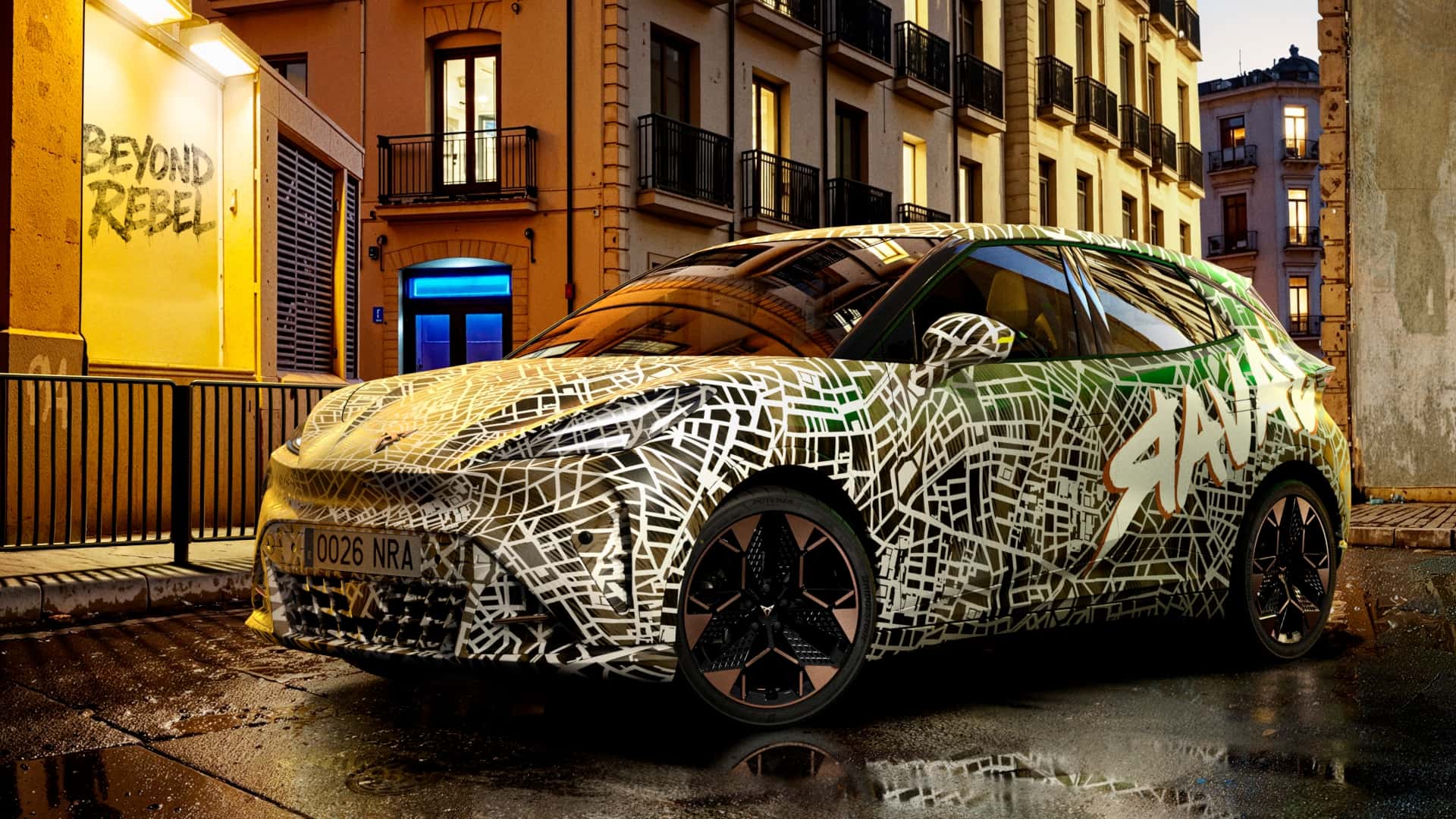 Cupra Raval con camuflaje