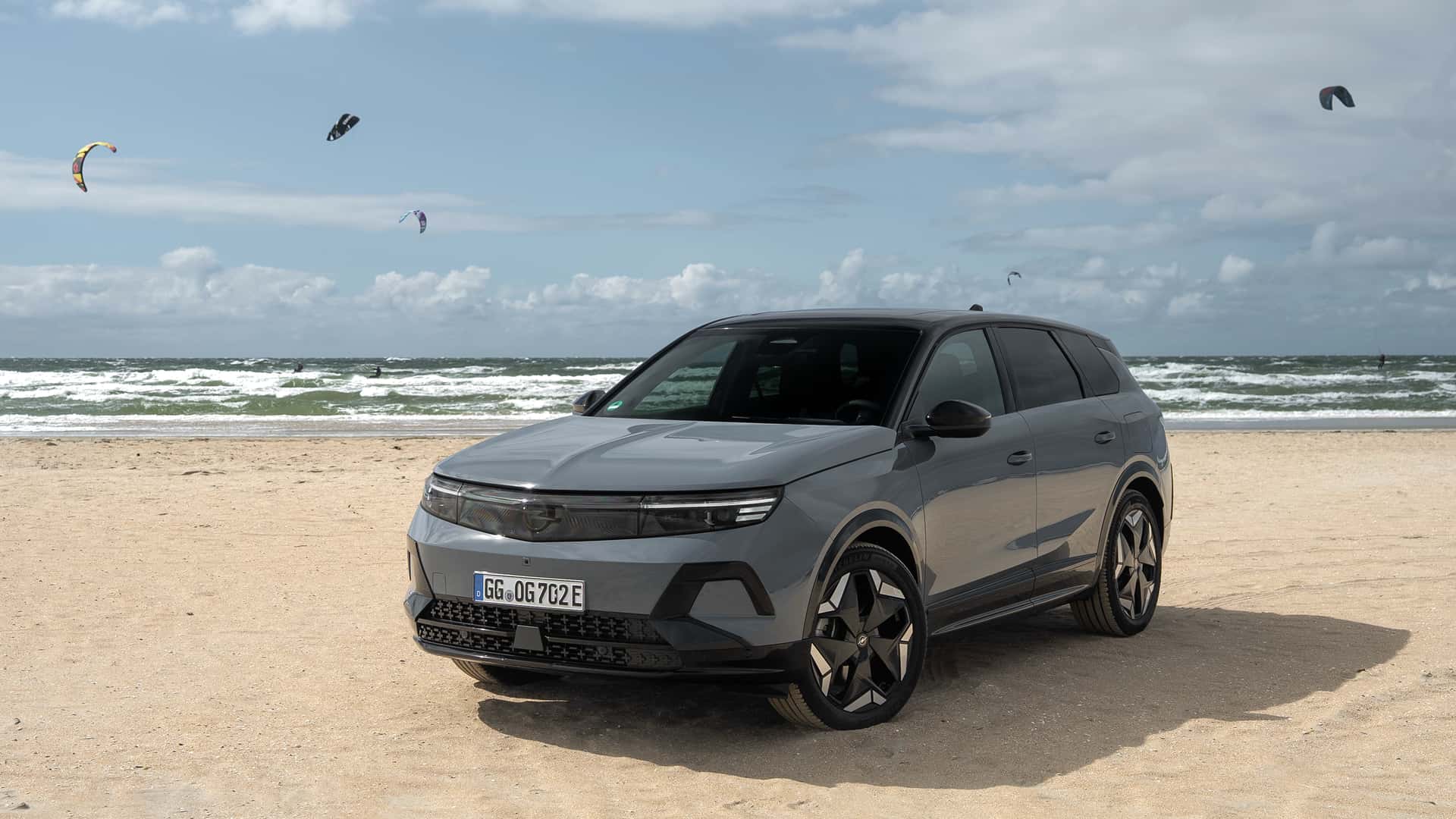Opel Grandland Electric AWD Roadtrip Romo