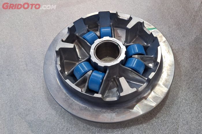 motor matic, roller enteng, roller motor matic, plus minus motor matic pakai roller enteng, plus minus roller enteng di motor matic, plus minus roller enteng, plus minus roller motor matic enteng, Baru Tahu, Ternyata Ini Plus Minus Motor Matic Dikasih Roller Enteng