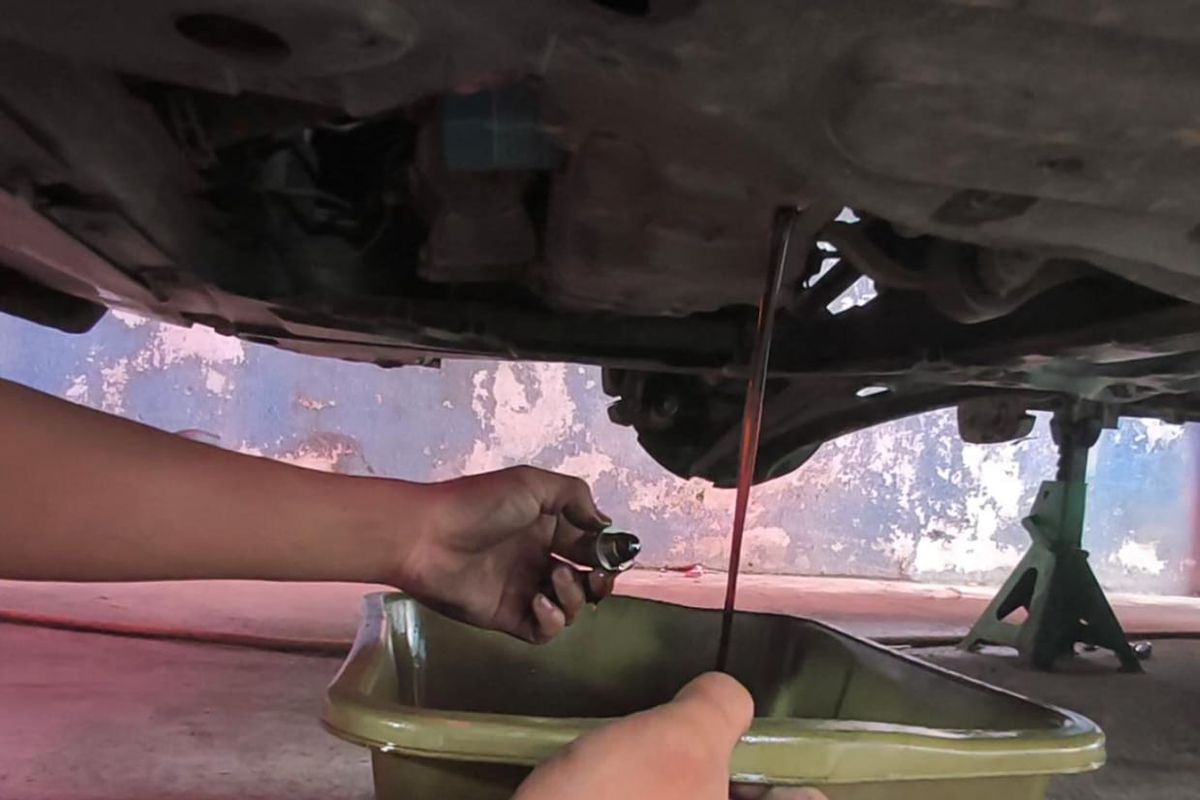 ganti oli CVT mobil, ganti oli CVT Mobil, Interval ganti oli CVT mobil, waktu ganti oli CVT mobil, Kapan Waktu Ganti Oli CVT Mobil yang Benar?