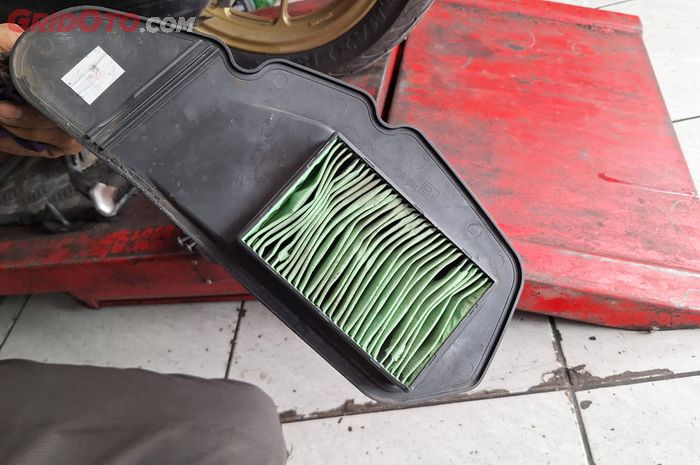 filter udara, motor bekas, filter udara motor, umur filter udara, usia filter udara, berapa umur filter udara, Sering Disepelein, Umur Pemakaian Filter Udara Motor Ternyata Cuma Segini