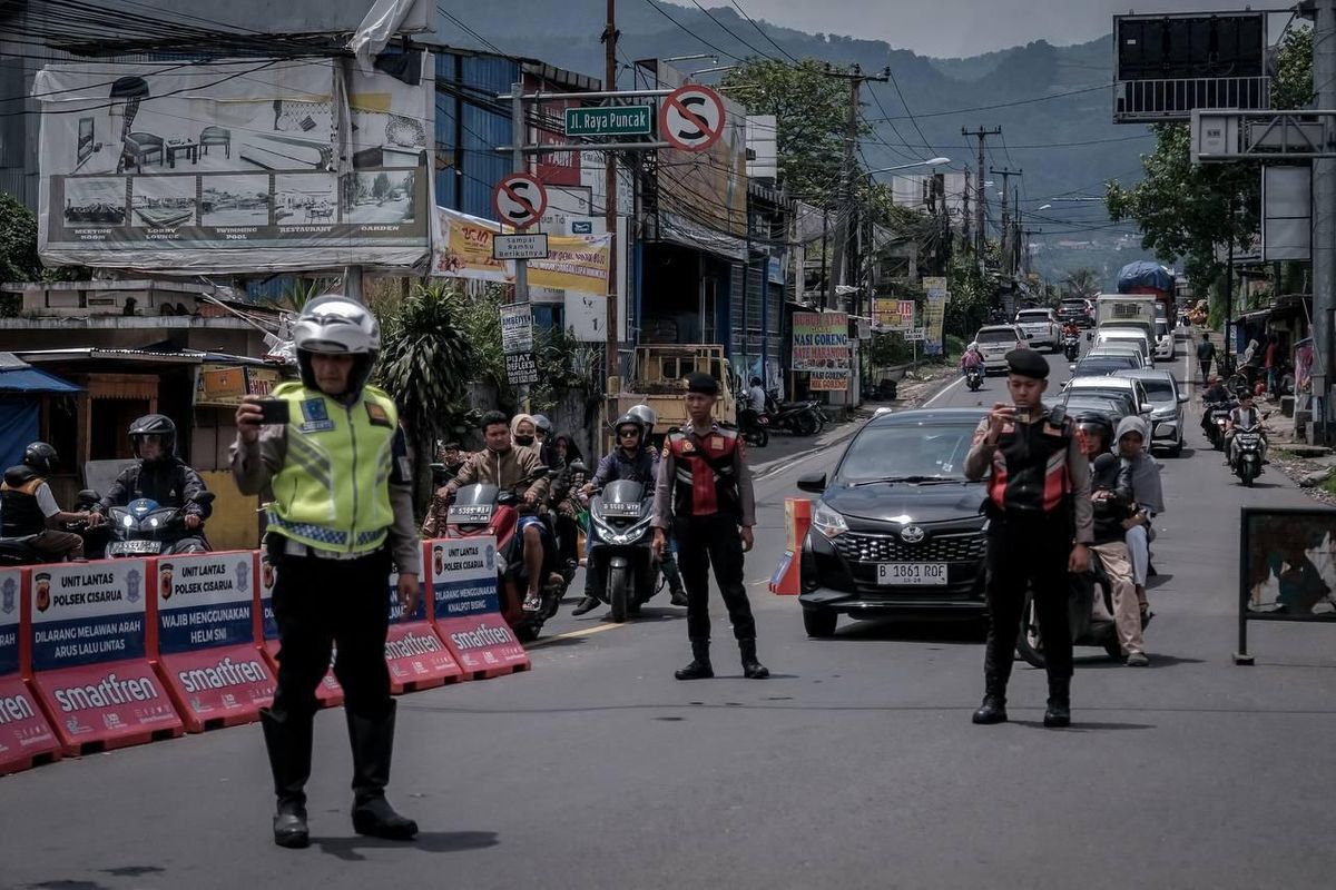 Jasa Marga, lalu lintas, Lalu Lintas, Puncak macet, Contraflow Puncak, Jalur Puncak Bogor Padat, Contraflow dari Tol Jagorawi