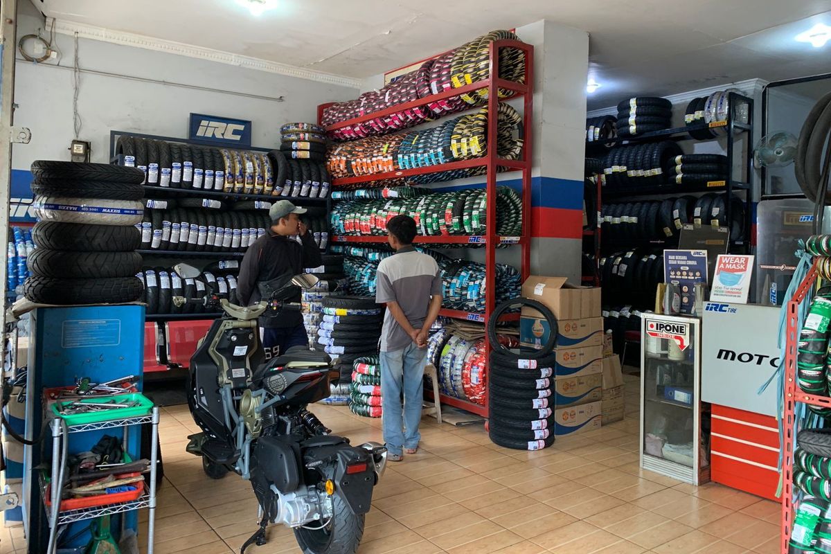 ban motor, harga ban, harga ban motor, daftar harga ban, harga komponen motor, Harga Ban Motor Stabil pada Oktober 2025, Cek Daftarnya