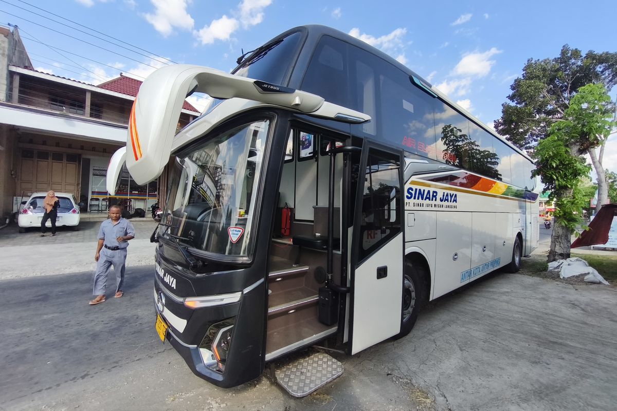 bus sinar jaya, Trayek baru bus Sinar Jaya, Bus Sinar Jaya Wonosari Tangerang, PO Sinar Jaya Buka Trayek Baru Wonosari - Kutabumi via Cawas
