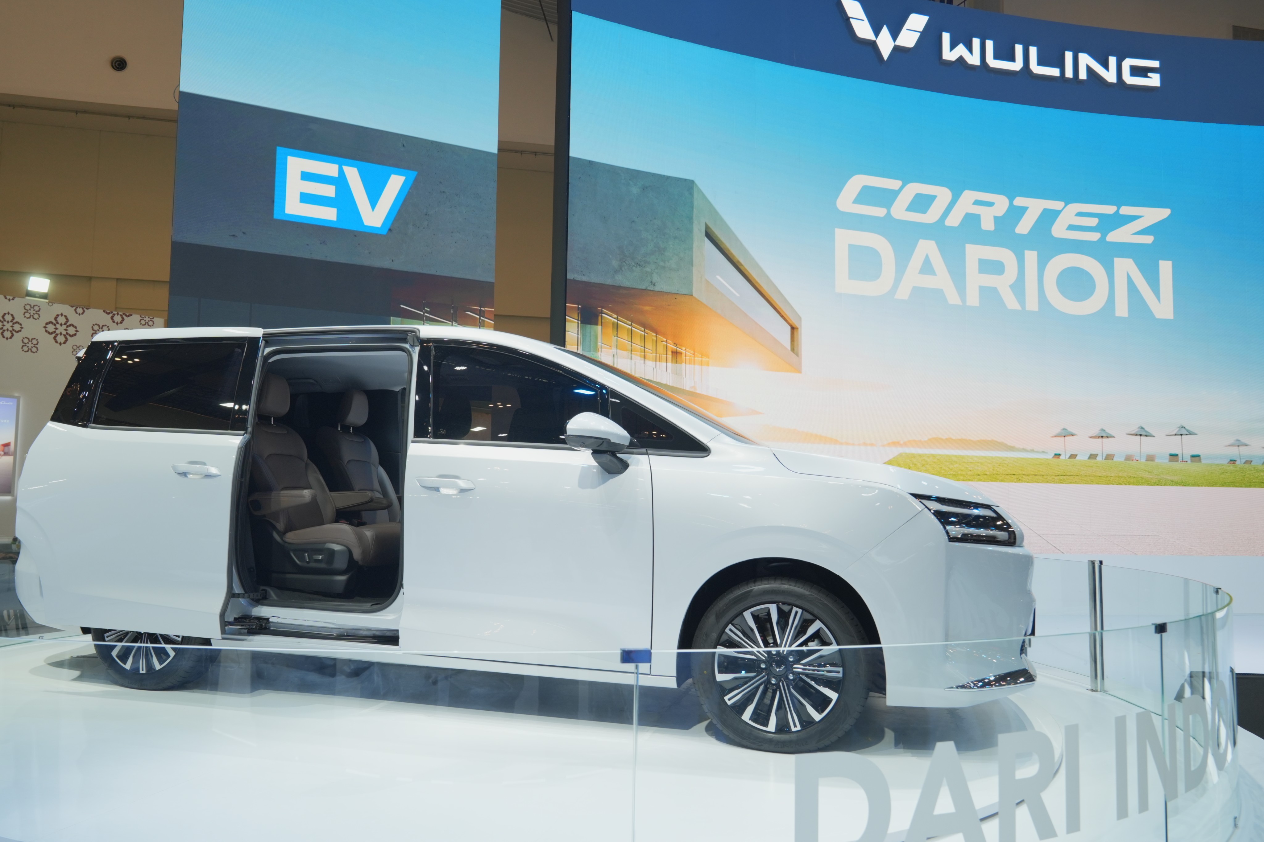 mobil listrik, mobil hybrid, wuling motors, Wuling Cortez Darion, Cortez Darion Ev, Cortez Darion PHEV, Mobil Keluarga Premium, Wuling Cortez Darion Hadir dengan Pilihan EV dan PHEV