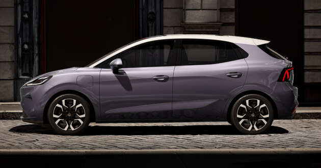 2025 MG4 EV – 42.8 kWh and 53.9 kWh LFP batteries, up to 530 km range CLTC; from RM43k in China